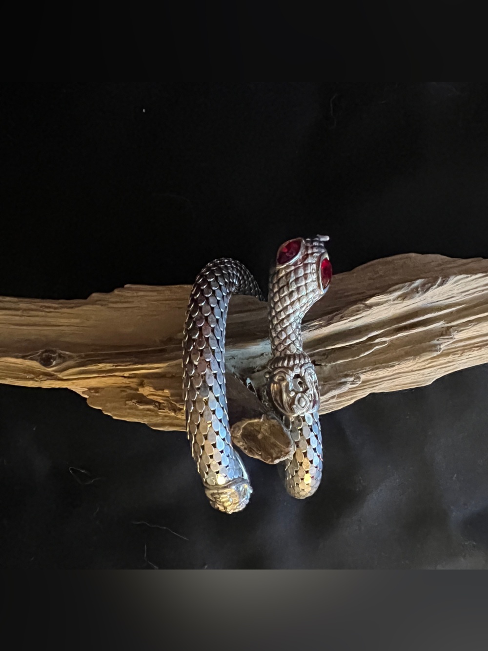 True Vintage Silver Mesh Serpent Snake Bracelet Bangle Wrap Red Crystal Eyes - Picture 7 of 8